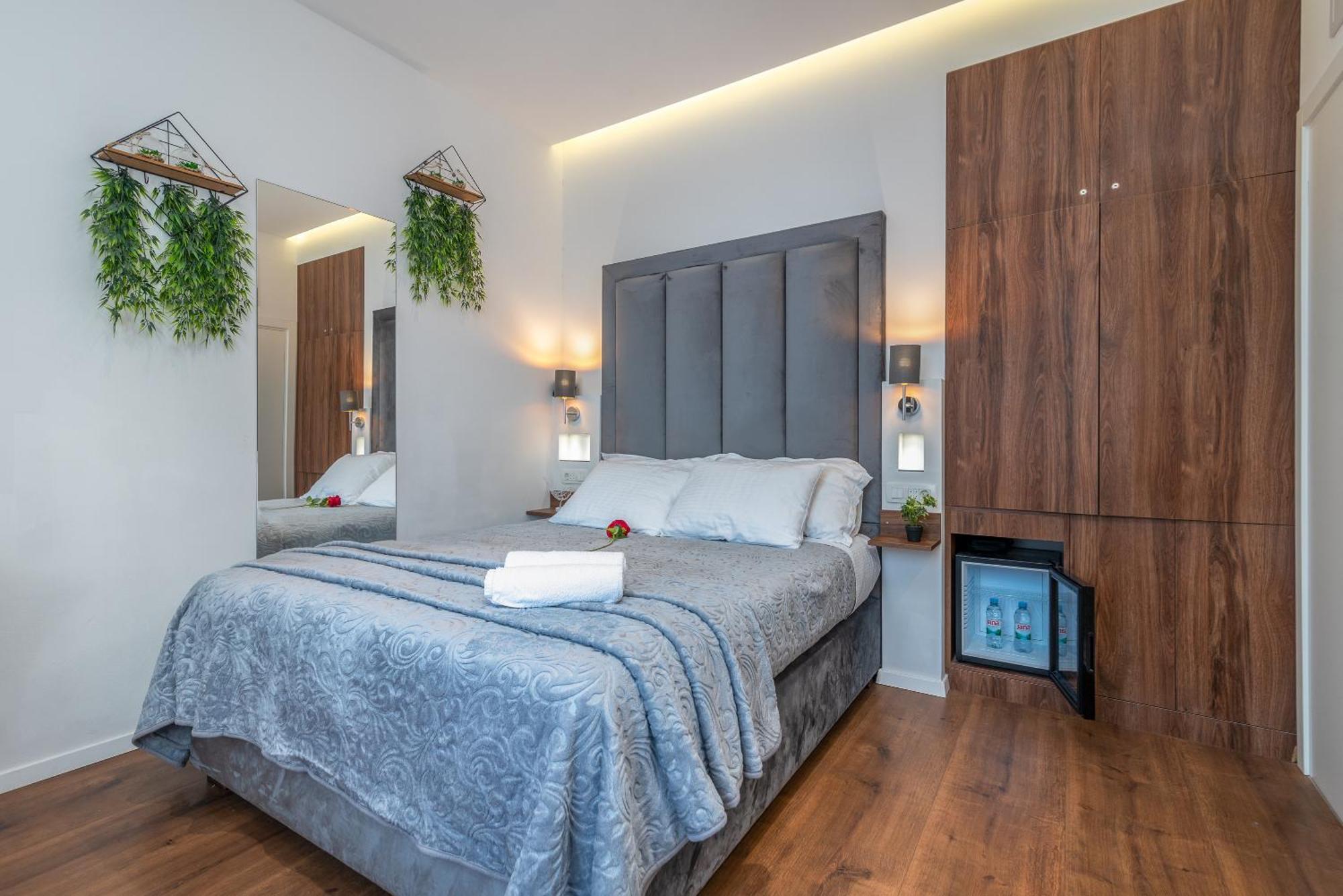 Antares Luxury Rooms 1 Split Buitenkant foto